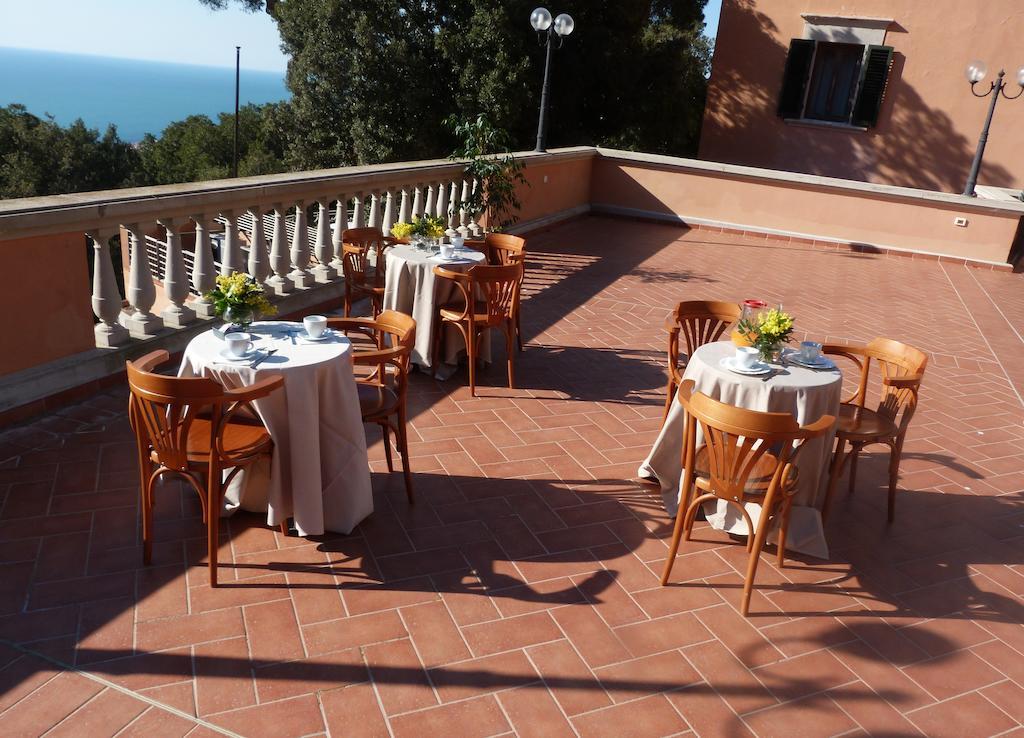 Hotel La Vedetta リヴォルノ エクステリア 写真
