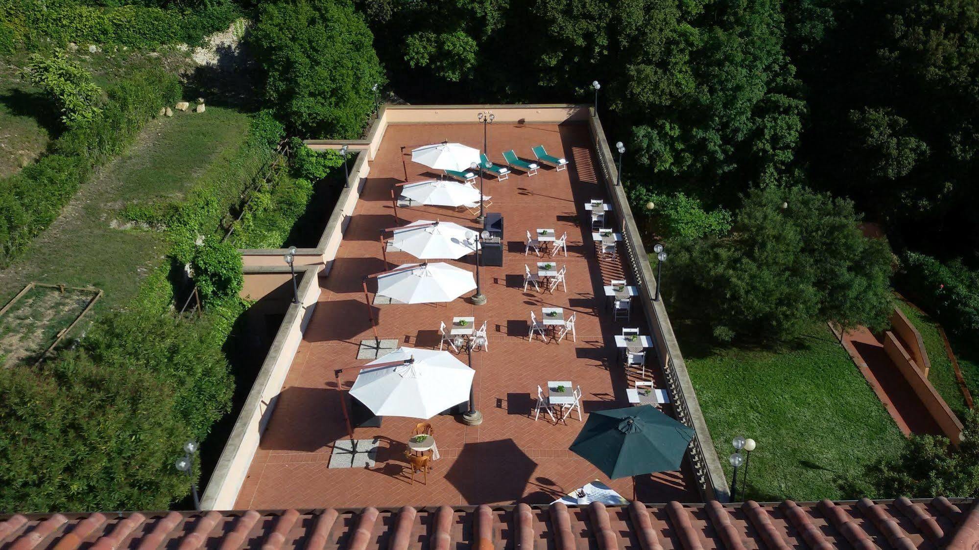 Hotel La Vedetta リヴォルノ エクステリア 写真