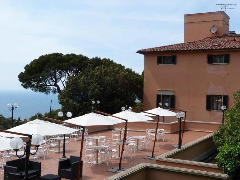 Hotel La Vedetta リヴォルノ エクステリア 写真